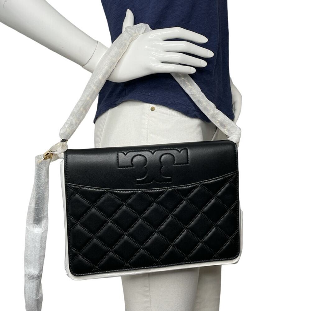 Tory Burch Savannah Quilted Smooth Crossbody Bag